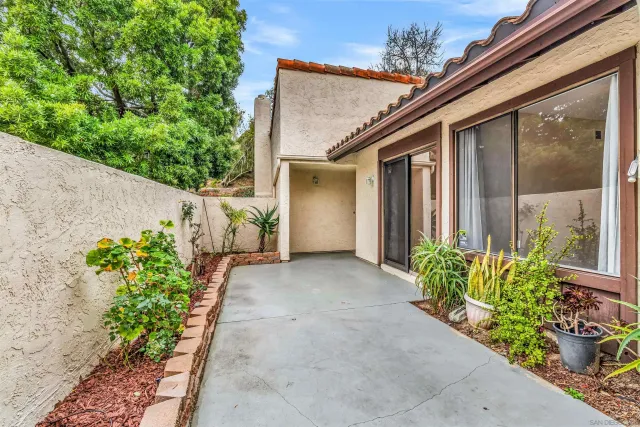 $650,000 | 2015 Daren Glen, Escondido, CA 92026