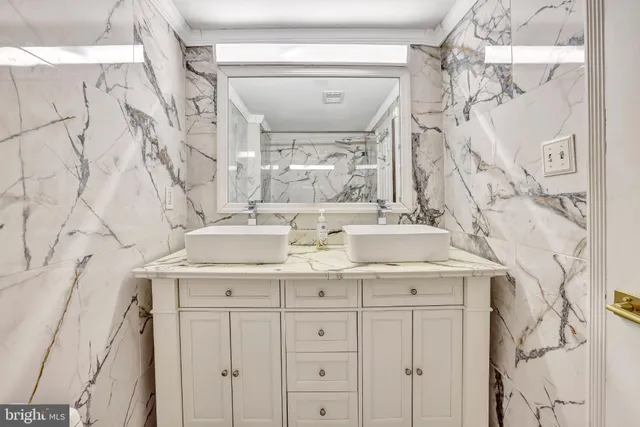 $225,000 | 1475 Mt Holly Road, Unit O4, Beverly, NJ 08010