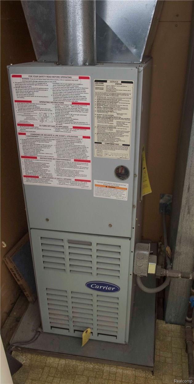 12271 Coldwater Road Flushing, MI 48433 - Photo 18 of 18 Furnace.jpg