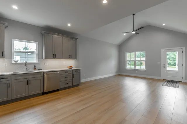 $2,100 | 125 Centro Street, Chattanooga, TN 37419