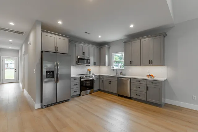 $2,100 | 125 Centro Street, Chattanooga, TN 37419