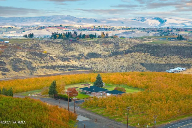 $549,900 | 7507 Scenic Drive, Yakima, WA 98908