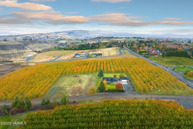 $549,900 | 7507 Scenic Drive, Yakima, WA 98908