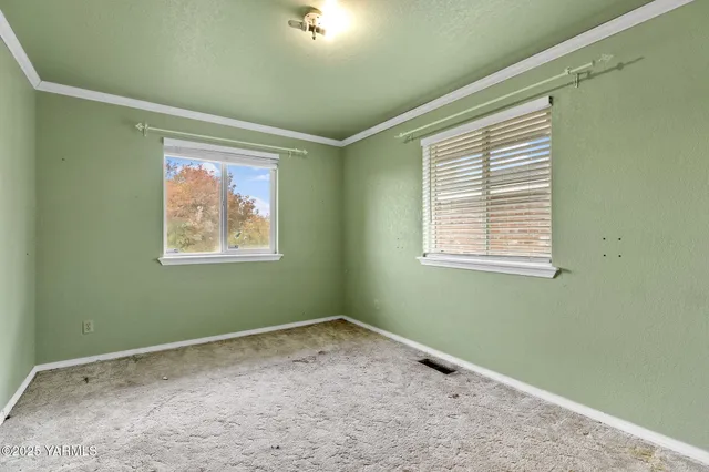 $549,900 | 7507 Scenic Drive, Yakima, WA 98908