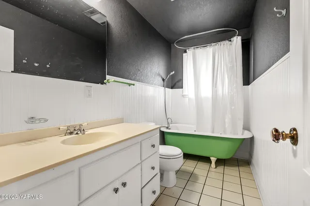 $549,900 | 7507 Scenic Drive, Yakima, WA 98908