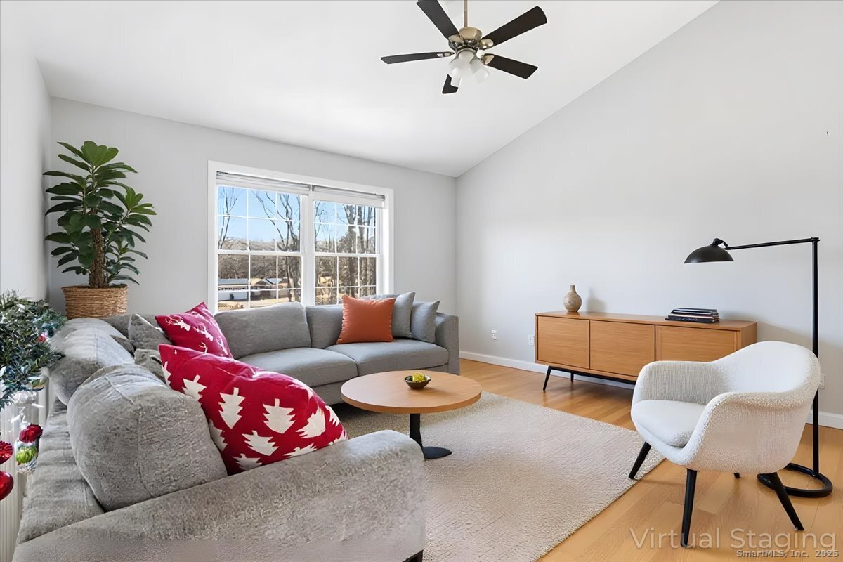 1084 East Lake Road Montville, CT 06370 - Photo 16 of 39