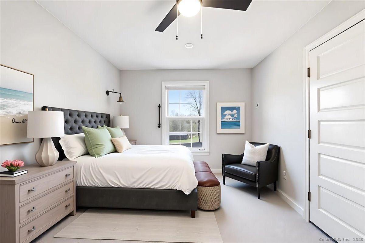 1084 East Lake Road Montville, CT 06370 - Photo 19 of 39