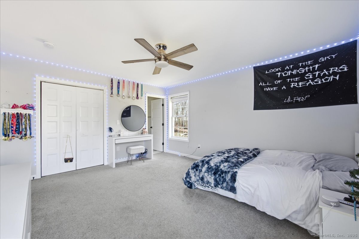 1084 East Lake Road Montville, CT 06370 - Photo 22 of 39