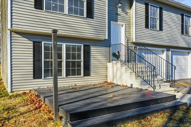 $489,900 | 1084 East Lake Road, Montville, CT 06370