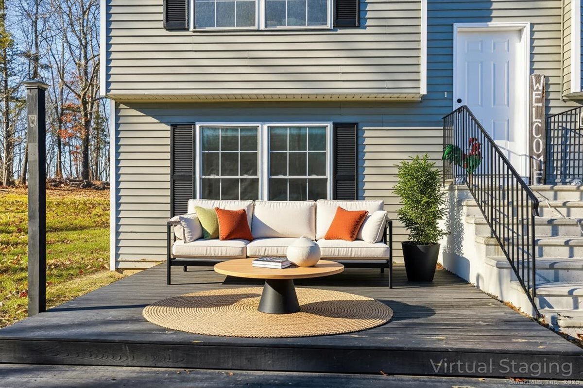 1084 East Lake Road Montville, CT 06370 - Photo 7 of 39