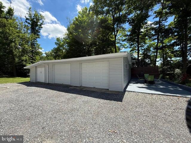 4762 Cortland Road New Paris, PA 15554 - Photo 3 of 98