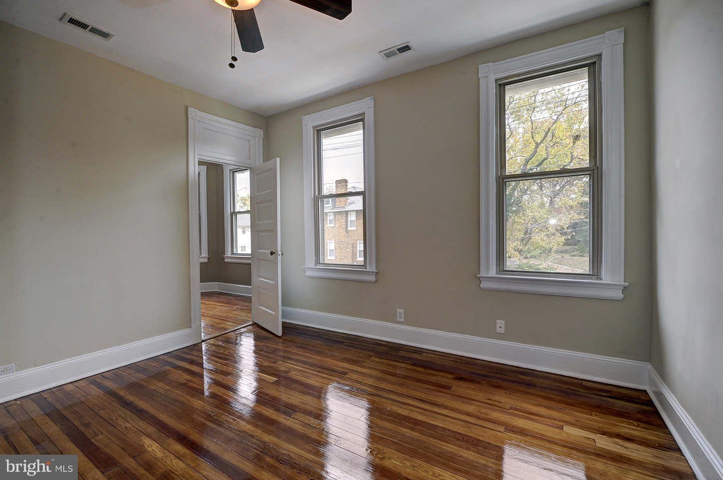 7222 Blair Road Northwest Washington, DC 20012 - Photo 22 of 30 Bedroom 3