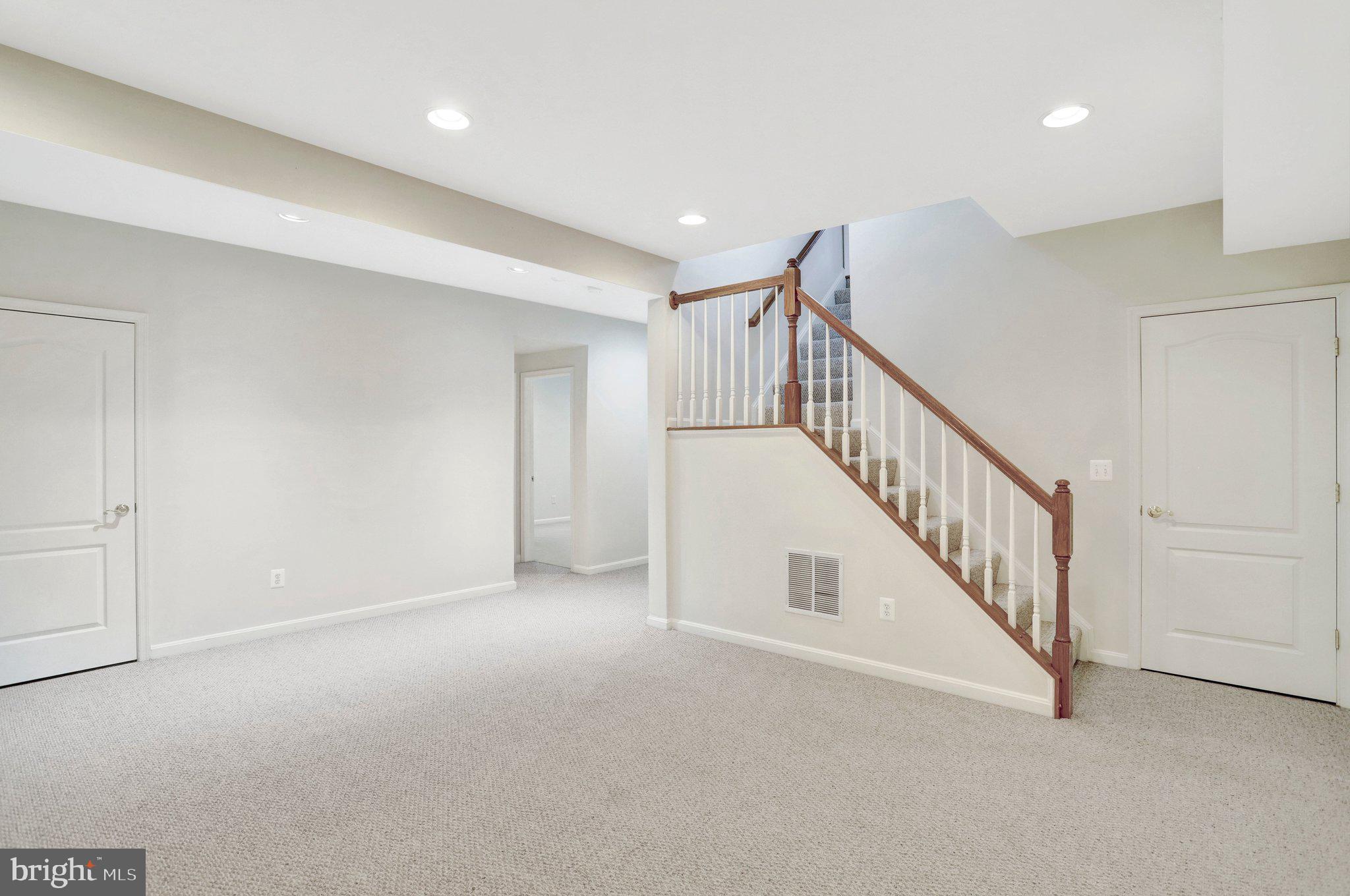 6247 Rolling Spring Court Springfield, VA 22152 - Photo 38 of 52