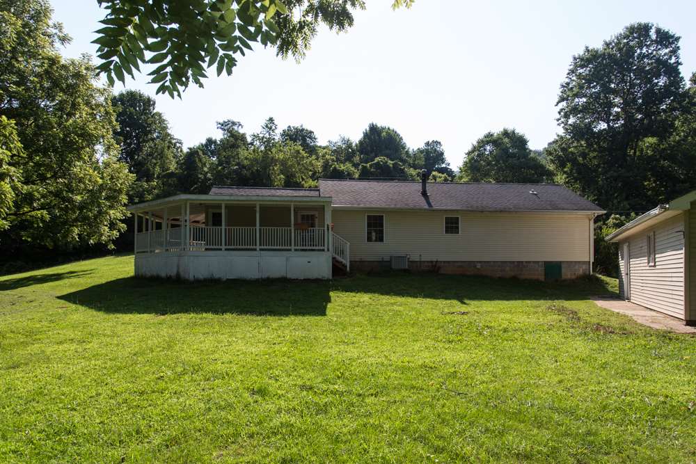 284 Mosbys Camp Road Stanley, VA 22851 - Photo 13 of 22 Gallery Image 13
