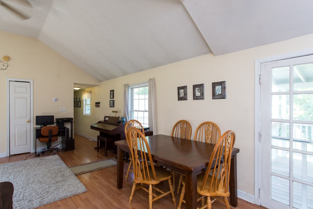 284 Mosbys Camp Road Stanley, VA 22851 - Photo 4 of 22 Gallery Image 4