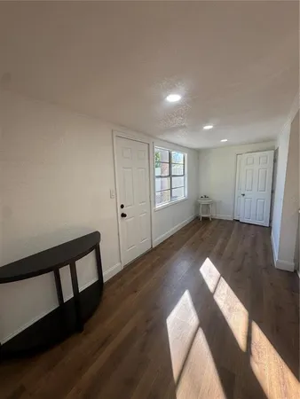 $1,200 | Undisclosed Address, Tampa, FL 33611