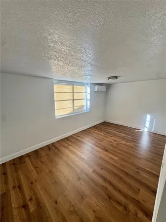 $1,200 | Undisclosed Address, Tampa, FL 33611