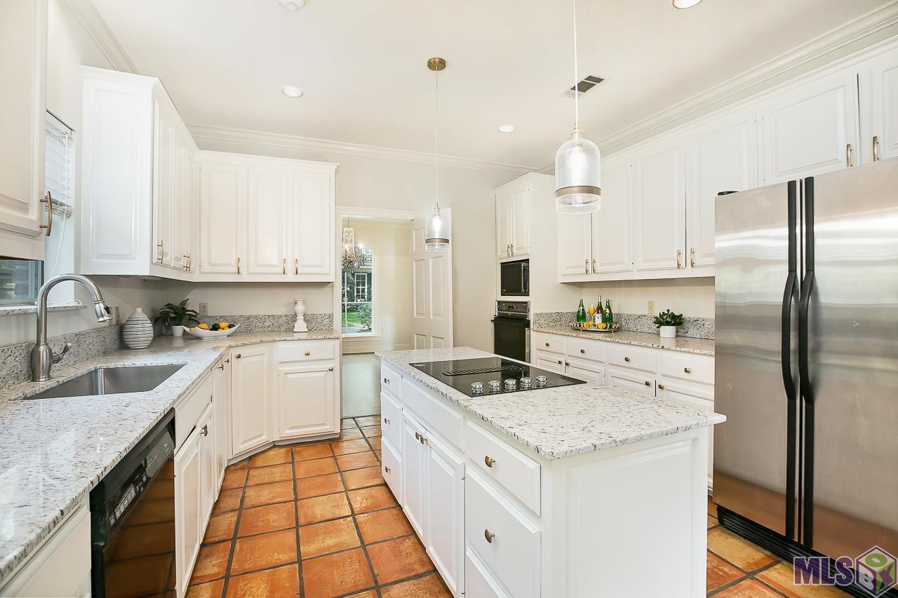 210 Dutch Highland Road Baton Rouge, LA 70810 - Photo 14 of 26