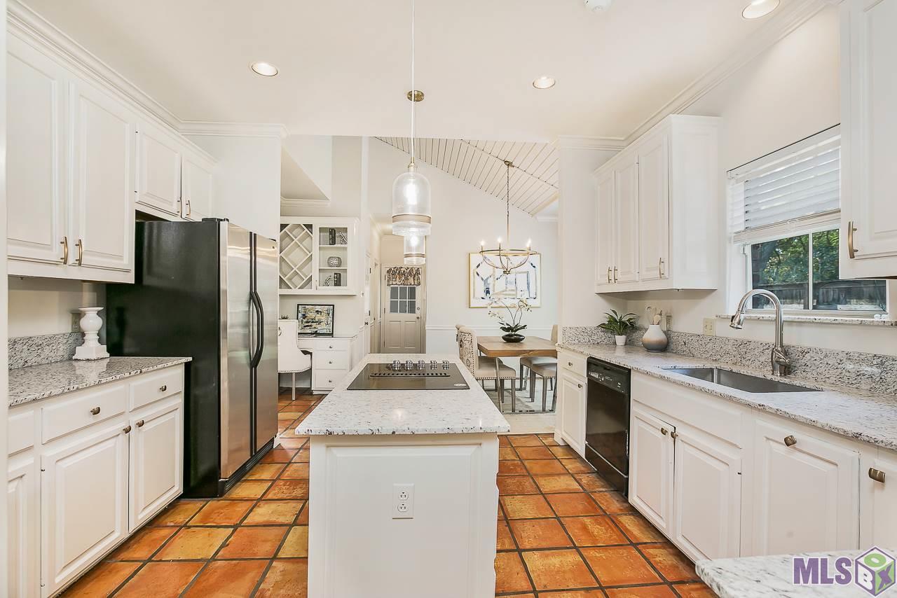 210 Dutch Highland Road Baton Rouge, LA 70810 - Photo 15 of 26