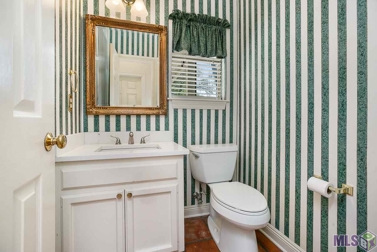 210 Dutch Highland Road Baton Rouge, LA 70810 - Photo 17 of 26