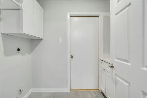 $575,000 | 12710 Poquoson Drive, Austin, TX 78727