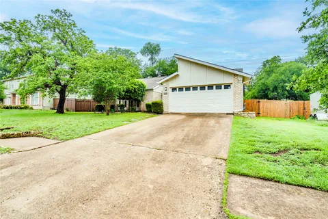 $575,000 | 12710 Poquoson Drive, Austin, TX 78727
