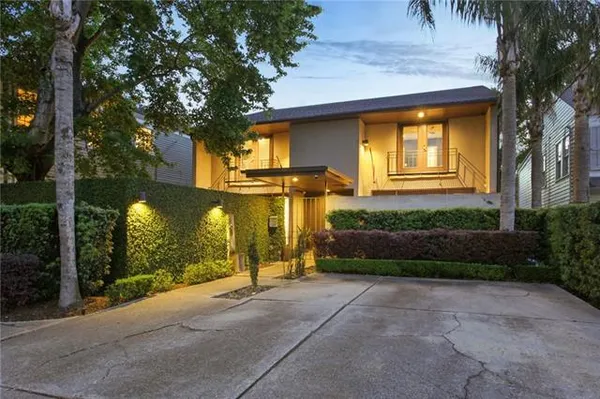 $949,000 | 3510 Octavia Street, New Orleans, LA 70125