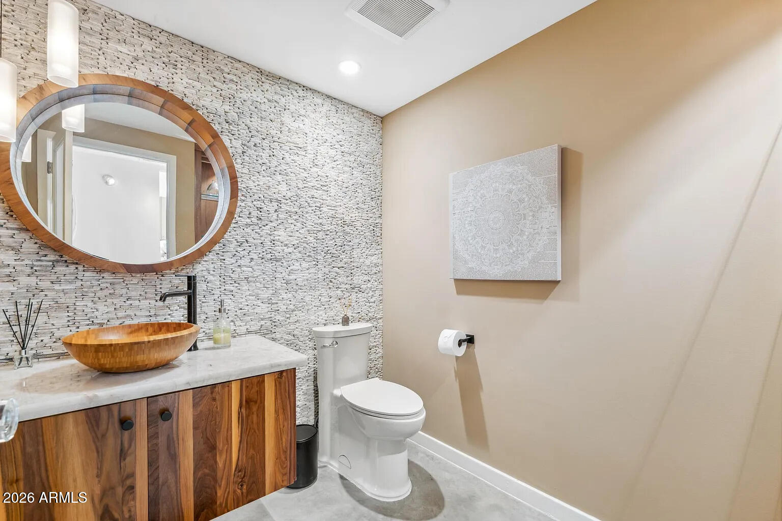 914 East Osborn Road, Unit 303 Phoenix, AZ 85014 - Photo 11 of 12 Powder Room