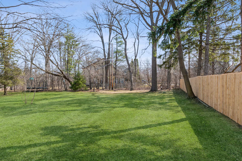1297 Edgewood Road Lake Forest, IL 60045 - Photo 16 of 20