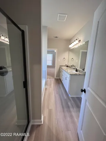 $2,000 | 304 Tall Meadows Lane, Lafayette, LA 70506