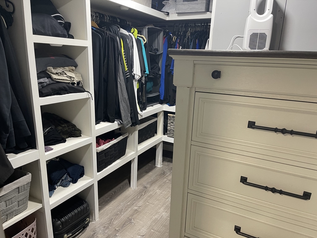 41 Knowles Road Worcester, MA 01602 - Photo 27 of 34