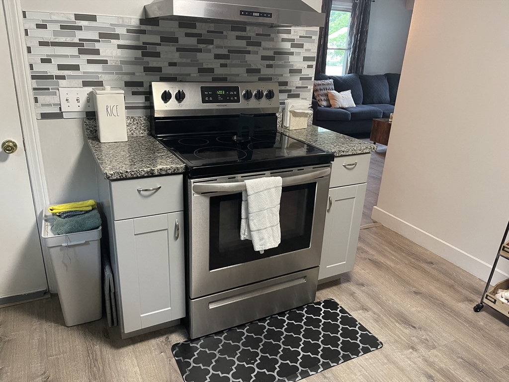 41 Knowles Road Worcester, MA 01602 - Photo 9 of 34