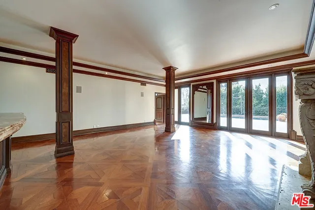 $44,500 | 209 South Anita Avenue, Los Angeles, CA 90049