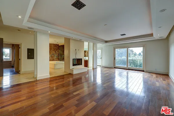 $29,000 | 209 South Anita Avenue, Los Angeles, CA 90049