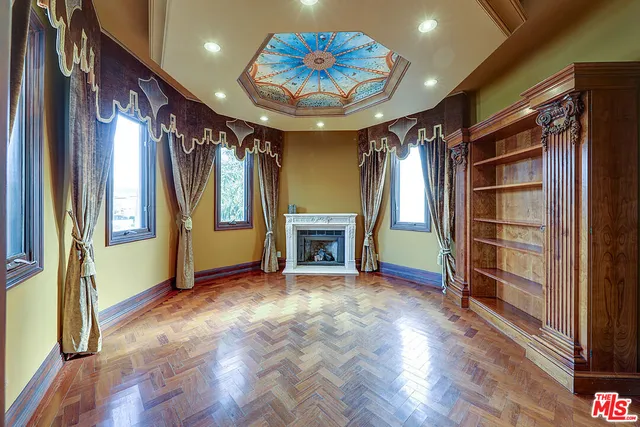 $44,500 | 209 South Anita Avenue, Los Angeles, CA 90049