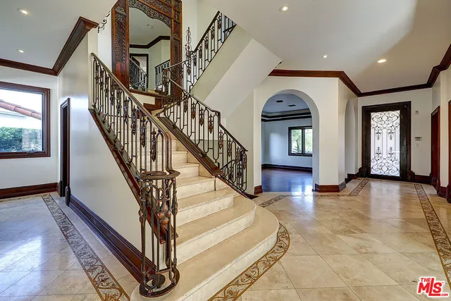 $44,500 | 209 South Anita Avenue, Los Angeles, CA 90049