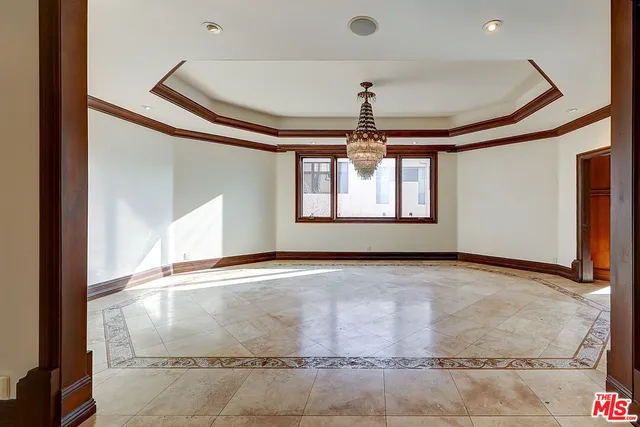 $44,500 | 209 South Anita Avenue, Los Angeles, CA 90049