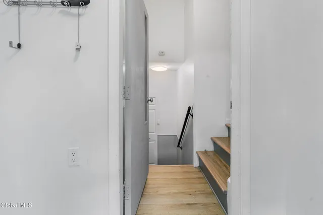 $343,000 | 420 Highway 146, Guilderland, NY 12009