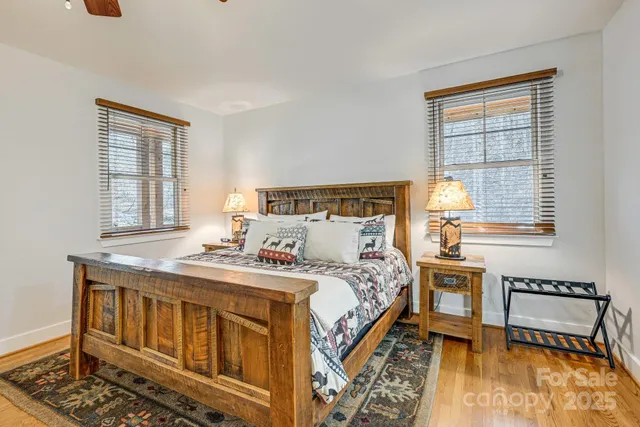 $525,000 | 220 Boulder Crk Lane, Tuckasegee, NC 28783