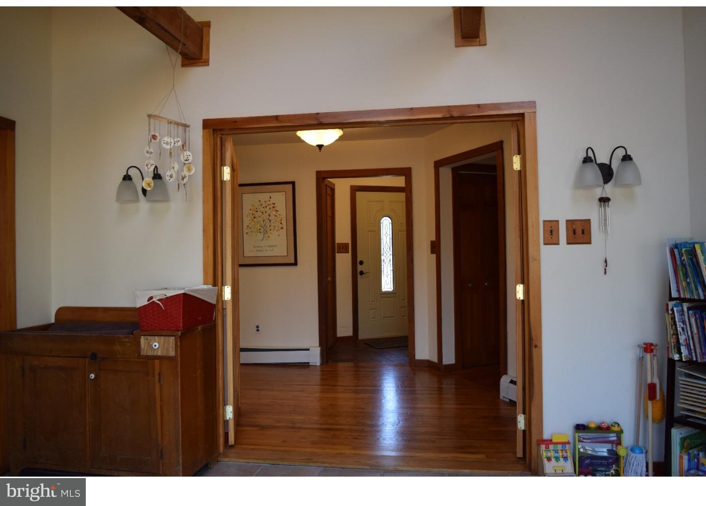 53 Williams Road Pilesgrove, NJ 08098 - Photo 13 of 19 Atrium