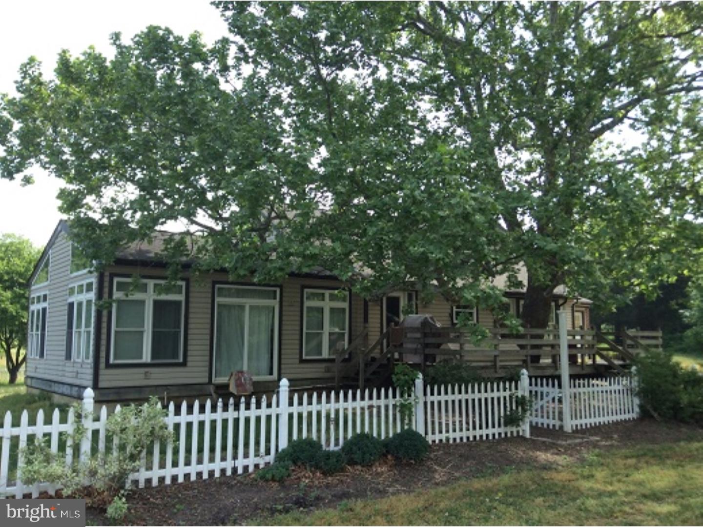 296 Lincoln Road Pilesgrove, NJ 08098 - Photo 4 of 24 Gallery Image 4