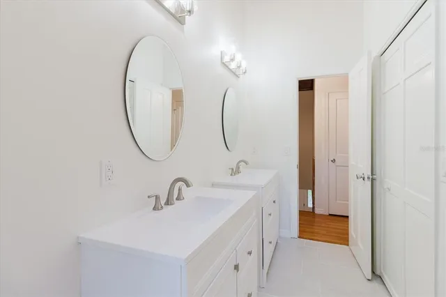 $1,599,000 | 5455 Lake Le Clare Road, Lutz, FL 33558