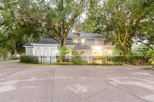 $1,599,000 | 5455 Lake Le Clare Road, Lutz, FL 33558