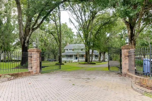 $1,450,000 | 5455 Lake Le Clare Road, Lutz, FL 33558