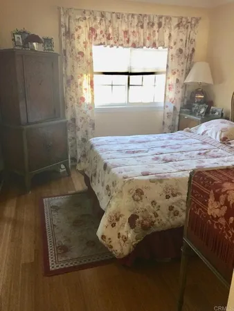 a view of a bedroom