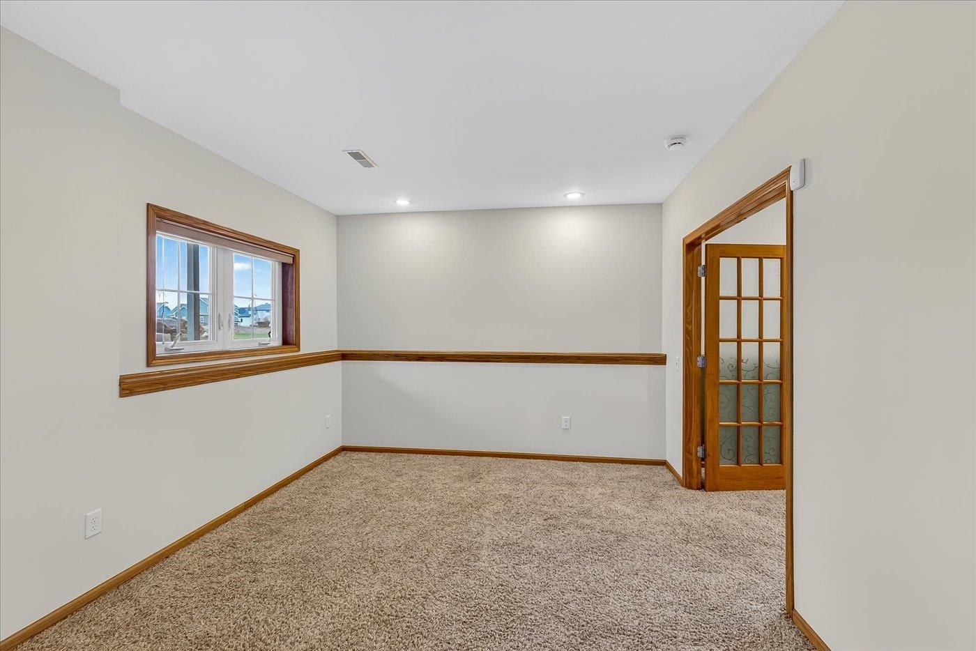 485 Riviera Street Oregon, WI 53575 - Photo 21 of 77