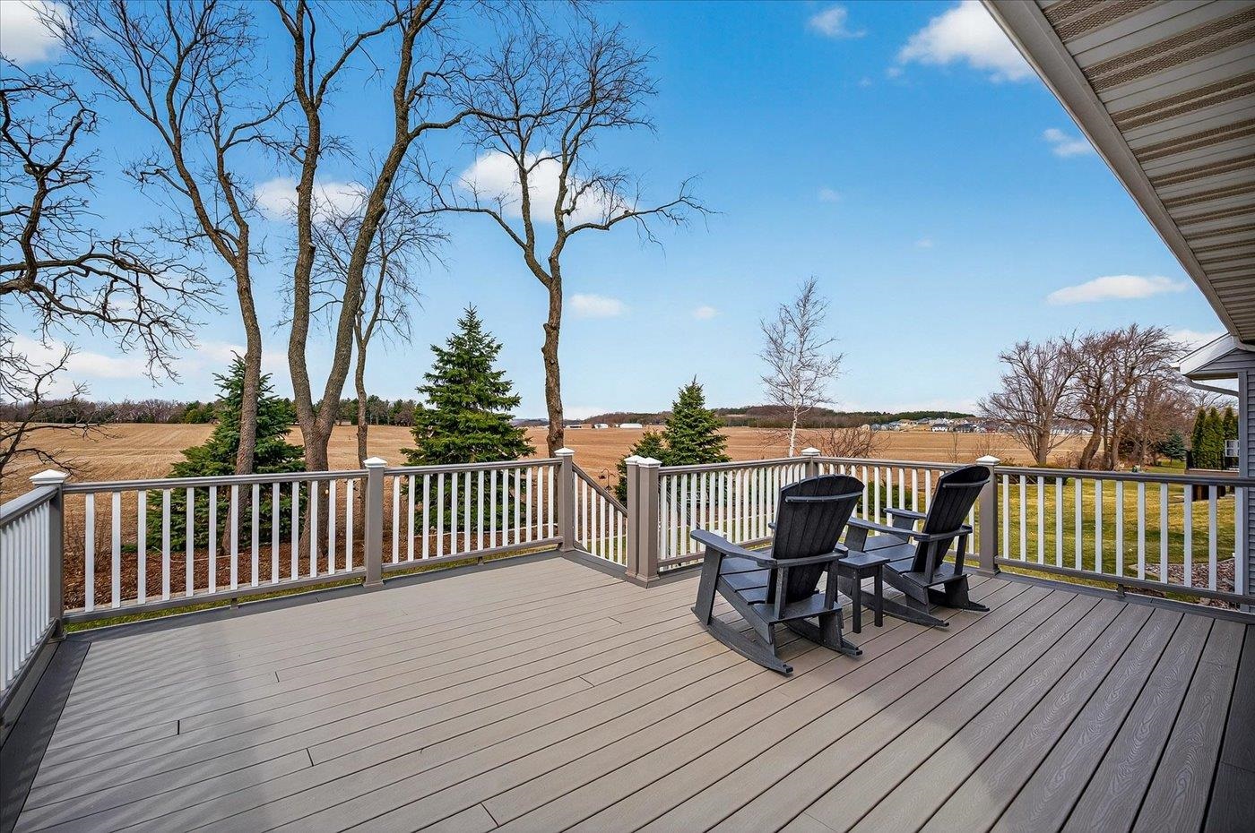 485 Riviera Street Oregon, WI 53575 - Photo 3 of 77