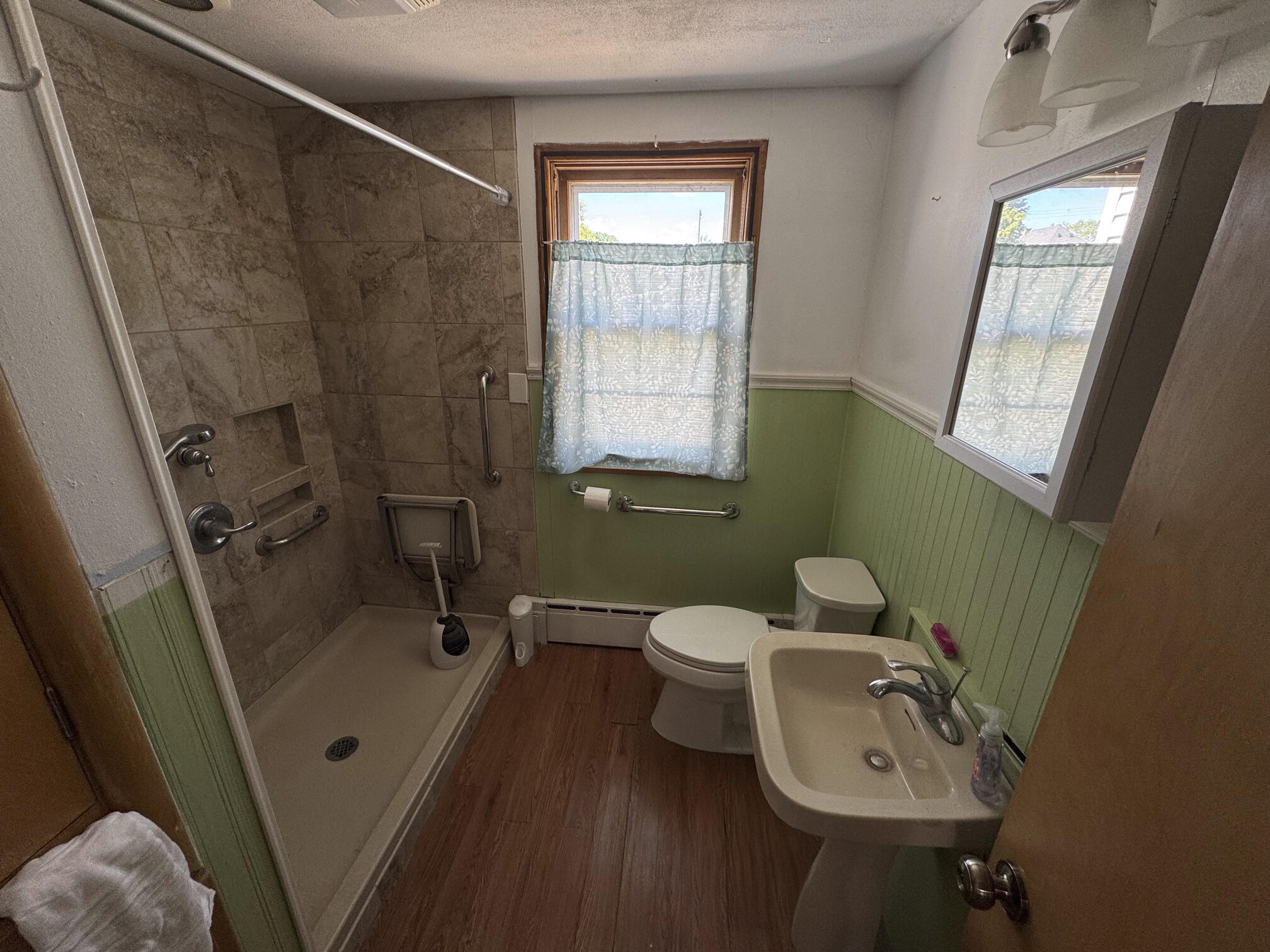 1916 12th Street Two Rivers, WI 54241 - Photo 10 of 30 Two Rivers-2