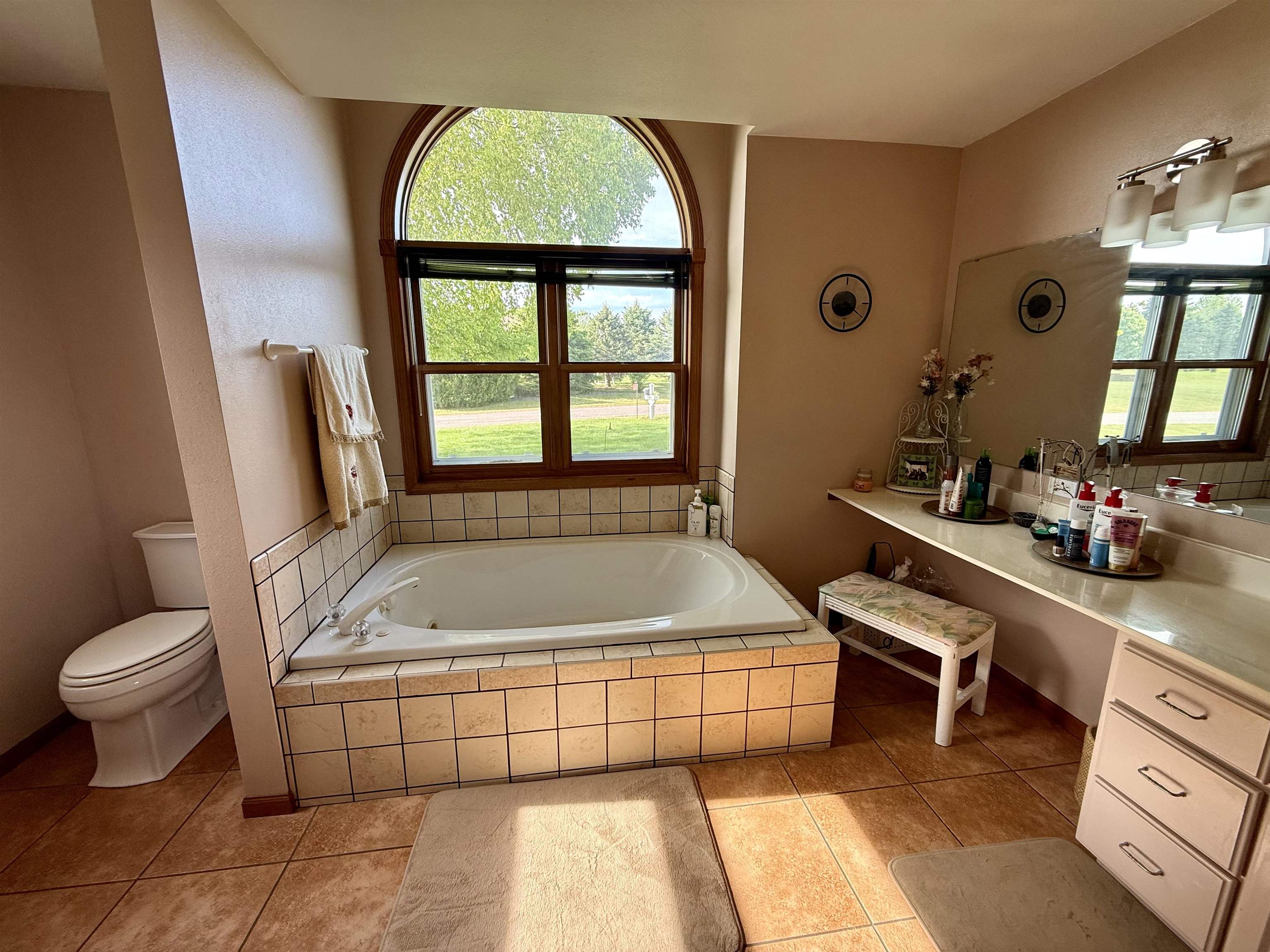 38630 Golf View Drive Prairie du Chien, WI 53821 - Photo 48 of 84