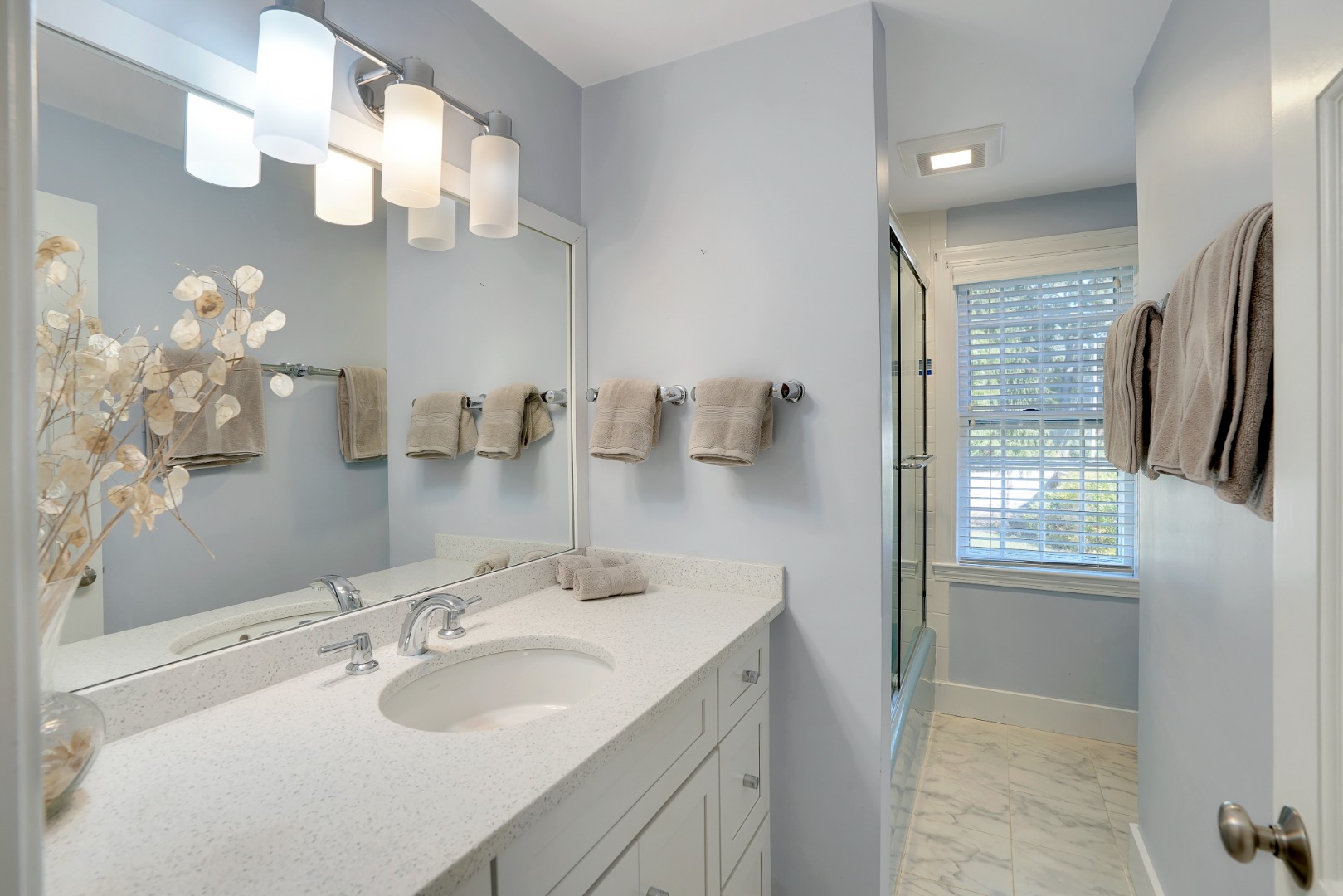 28 Pine Tree Lane Vineyard Haven, MA 02568 - Photo 44 of 61 a bathroom with a sink vanity granite and a mirror